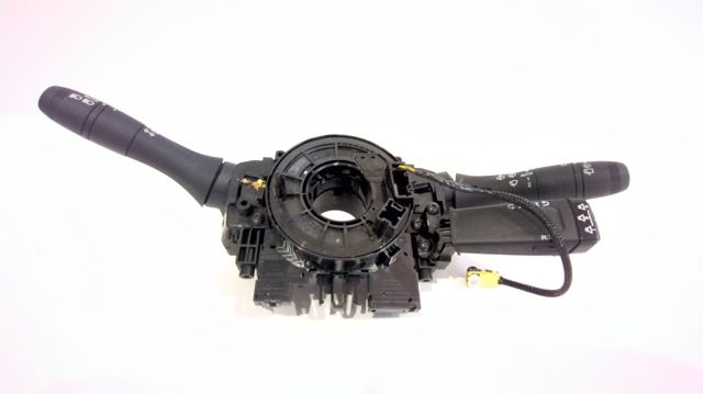 255547852R RENAULT Шлейф руля купить в Ирпень