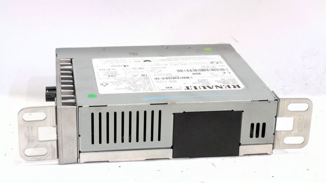281154372R Магнитола (радио AM/FM) купить Ужгород