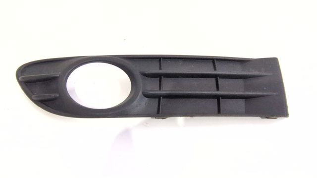 30744919 VOLVO Решетка бампера переднего левая купить в Ровно