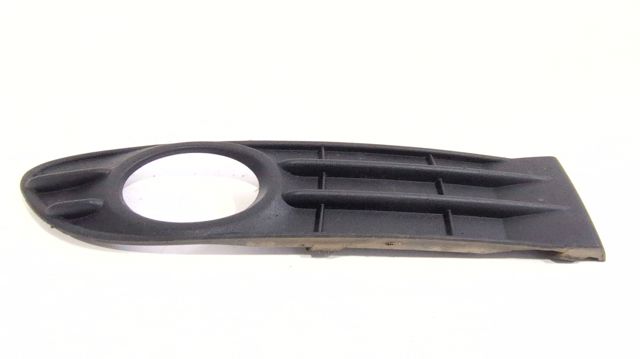 30744919 VOLVO Решетка бампера переднего левая купить в Киев