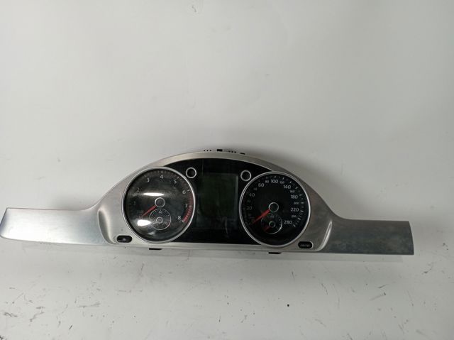 VAG 3C8920870 Приборная доска (щиток приборов) в наличии Кривой Рог