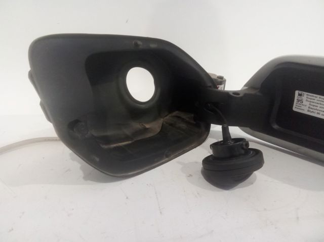 3G5809857C Корпус заливной горловины топливного бака купить Украина