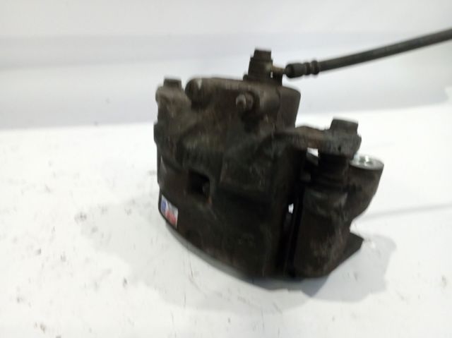 NISSAN 410111KC2C Суппорт тормозной передний левый в наличии Ирпень