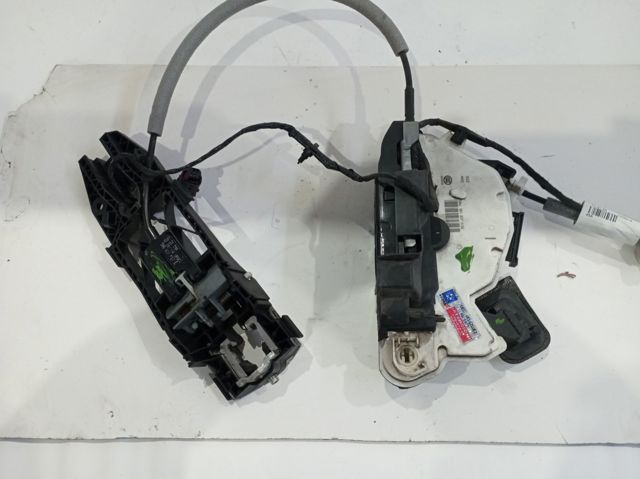 VAG 5G4837085A в наличии Кривой Рог