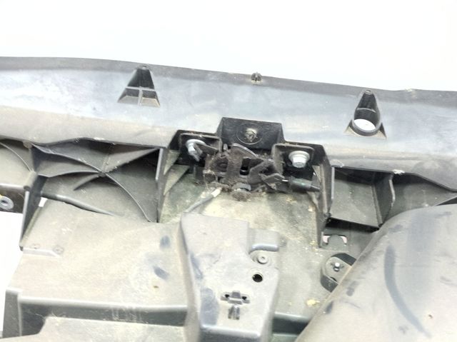 625005785R RENAULT Верхняя рамка радиатора купить в Черновцы
