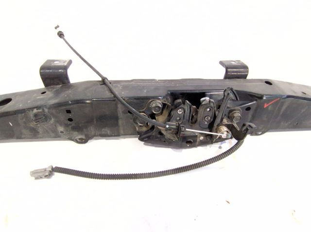 625114CE0A NISSAN Верхняя рамка радиатора купить в Житомир