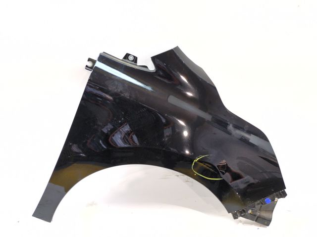 631002402R RENAULT Крыло переднее правое купить в Житомир