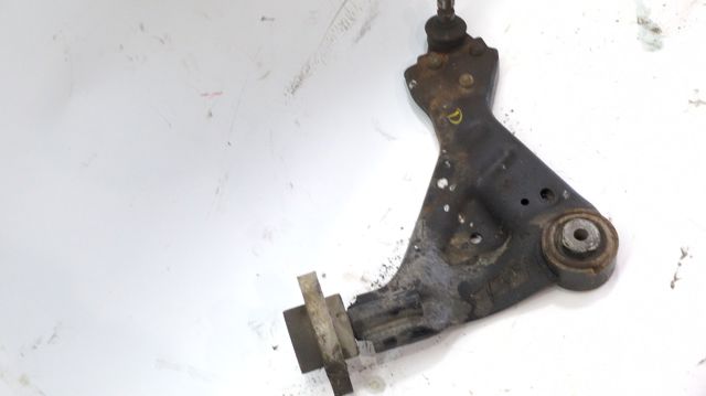 6393301501 MERCEDES Нижний рычаг купить в Хмельницкий