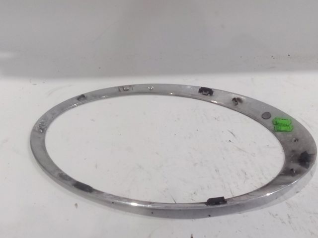 7149905 BMW Рамка (облицовка) фары левой купить в Полтава