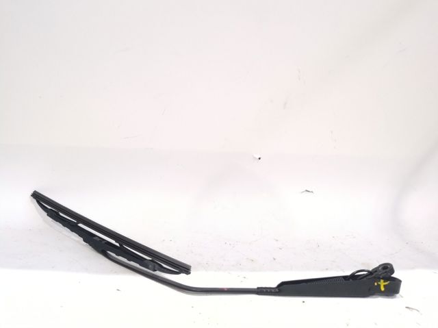 7701068741 RENAULT Рычаг-поводок стеклоочистителя заднего стекла купить в Чернигов