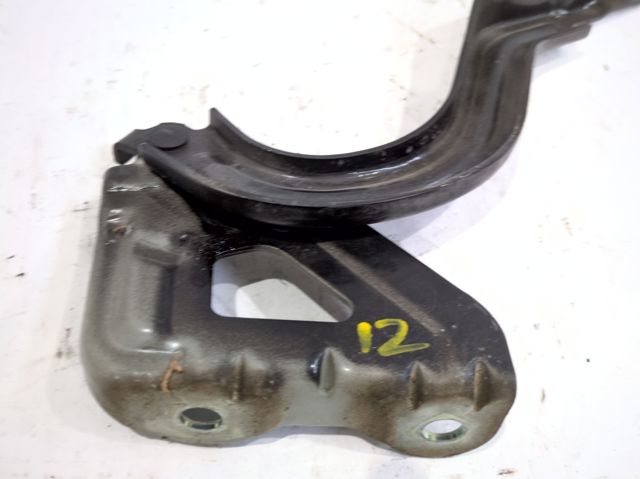 79110H8400 HYUNDAI Петля капота левая купить в Киев