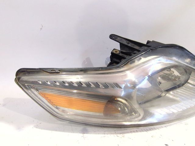 FORD 7S7113100EF Правая фара в наличии Харьков