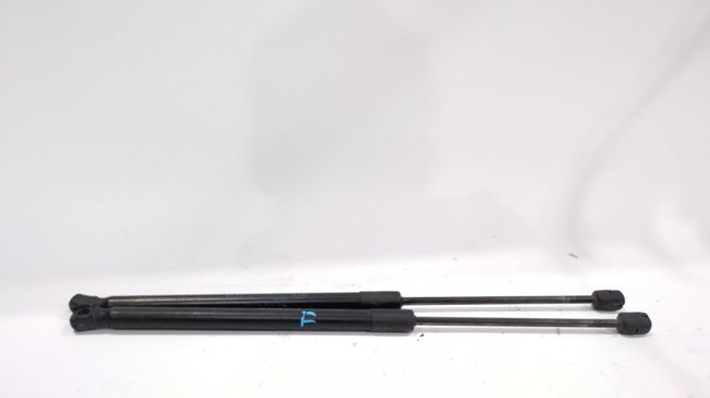817701P000 HYUNDAI Амортизатор багажника купить в Ужгород