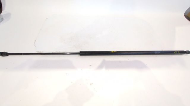 RENAULT 8200162697 Амортизатор багажника в наличии Одесса