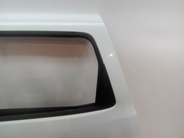 821017139R RENAULT Дверь задняя левая купить в Ужгород