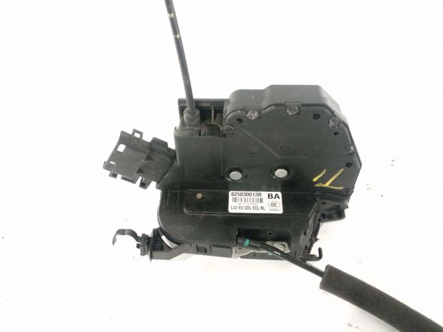 825030013R Замок двери задней левой купить Николаев