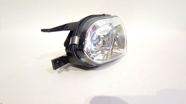 MERCEDES 9068200856 Фара противотуманная левая в наличии Полтава