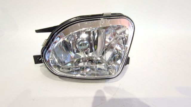9068200856 MERCEDES Фара противотуманная левая купить в Тернополь