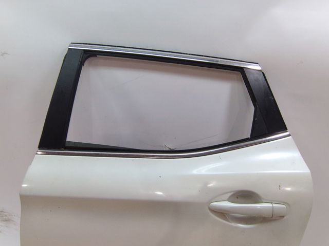 H21014EAMA NISSAN Дверь задняя левая купить в Львов