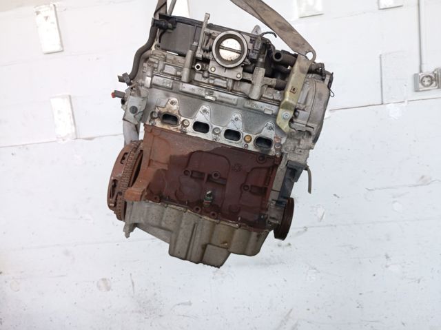 RENAULT K4M720 Двигатель в сборе в наличии Хмельницкий