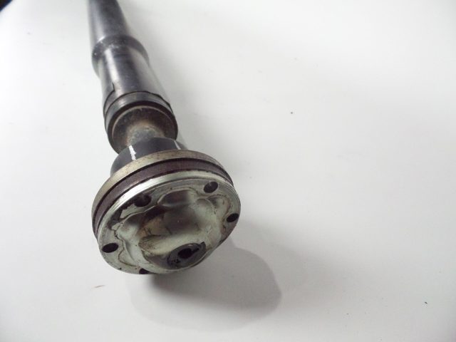 LAND ROVER LR021552 Кардан задний в наличии Львов