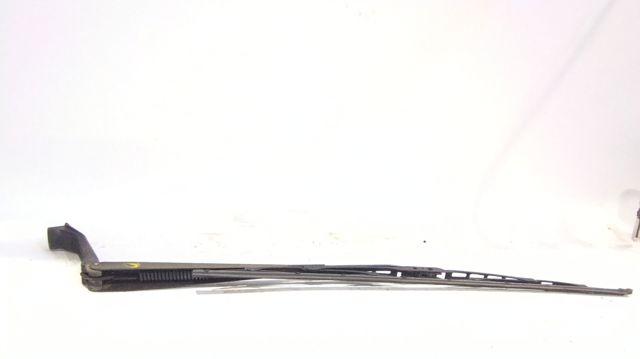 MITSUBISHI MR522384 Поводок стеклоочистителя в наличии Кривой Рог