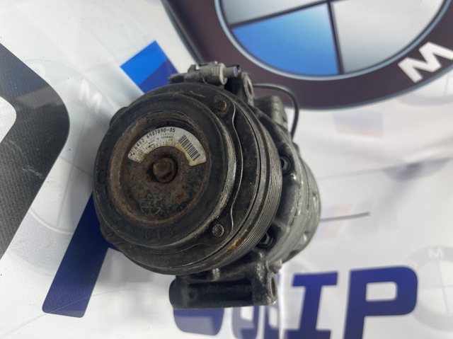 Компрессор климатической установки 4472602982 BMW