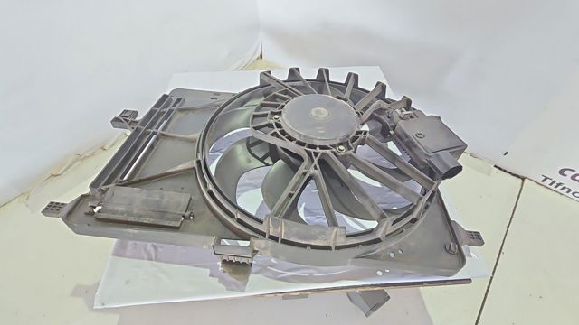 FORD 1858189 Диффузор вентилятора в сборе с мотором и крыльчаткой в наличии Павлоград