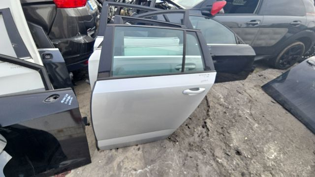 5E9833055C VAG Дверь задняя левая купить в Тернополь