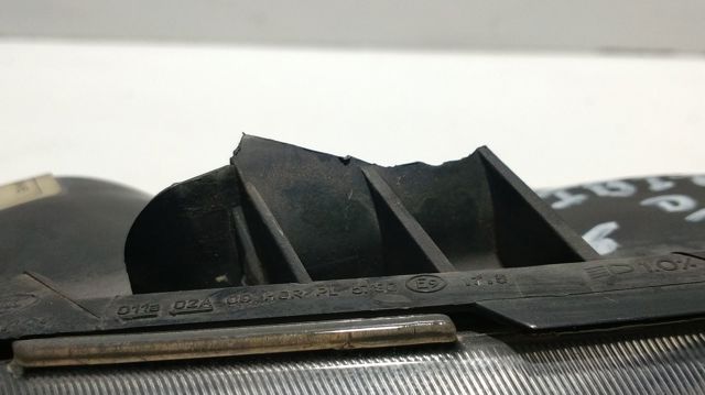 VAG 6J1941006N Правая фара в наличии Павлоград