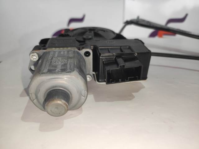 6V0837462C VAG Стеклоподъемник передней правой двери купить в Ирпень