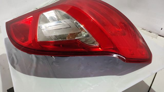 8360234050 Фонарь задний правый купить Чернигов