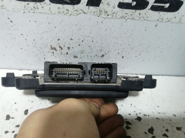 CHRYSLER 04692138AF в наличии Николаев