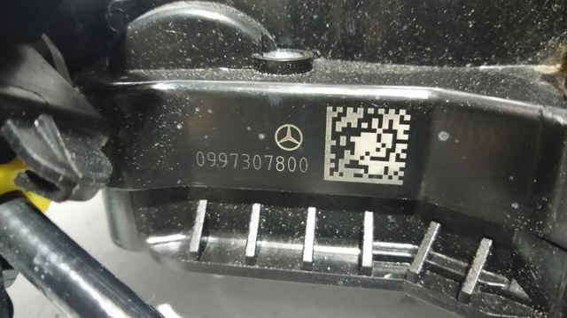 MERCEDES 0997307800 Замок двери задней правой в наличии Харьков