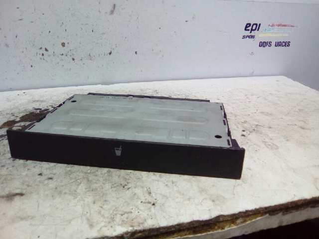 1J0858601D VAG Подстаканник "торпедо" купить в Запорожье