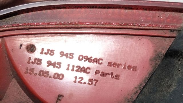 1J5945096AC Фонарь задний правый купить Сумы