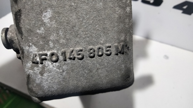 VAG 4F0145805M Радиатор интеркуллера в наличии Каменское