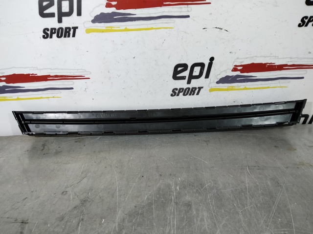 TOYOTA 5311348040 Решетка бампера переднего центральная в наличии Ужгород