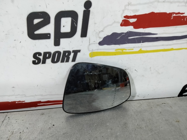 RENAULT 963664523R Стекло левого зеркала заднего вида в наличии Тернополь