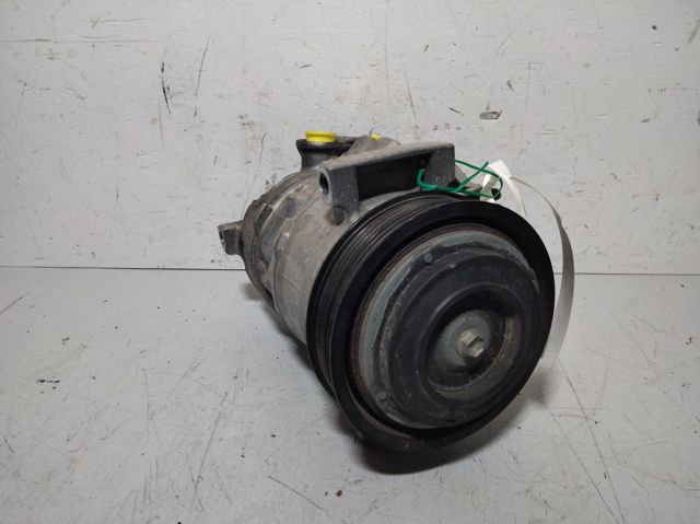 MERCEDES A0008303404 Компрессор кондиционера в наличии Харьков