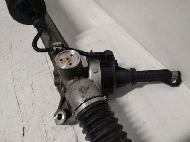 MERCEDES A1674604301 Рейка рулевая в наличии Ирпень
