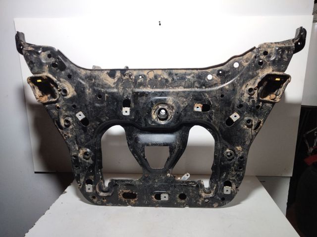 MERCEDES A1776207101 Балка передней подвески (подрамник) в наличии Николаев