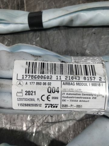 A1778600602 MERCEDES Шторка боковая, правая купить в Ровно