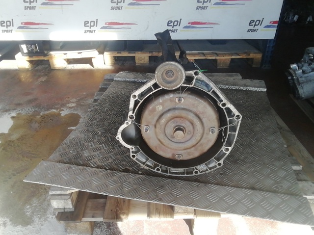 XR819221E JAGUAR купить в Ирпень
