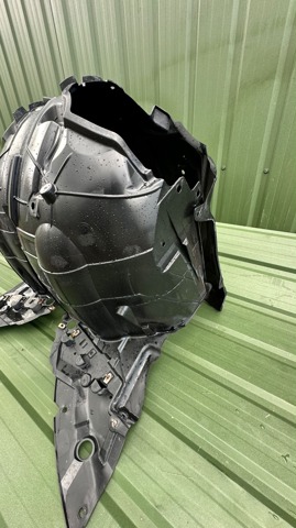 638425SK0A Подкрылок передний правый купить Ирпень