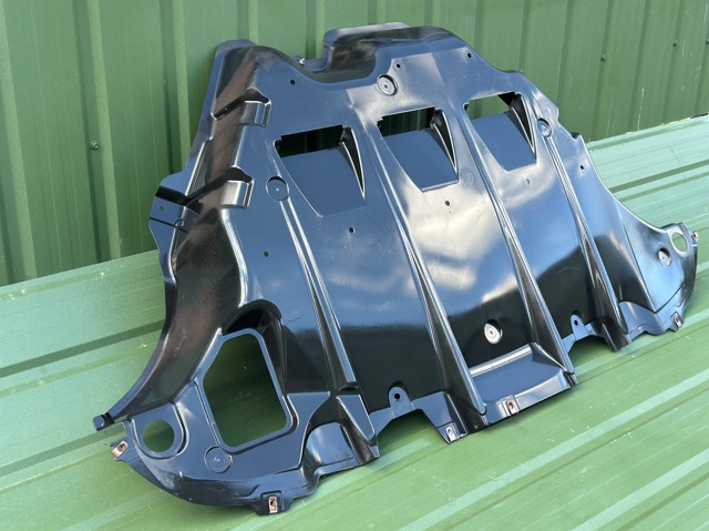 Защита заднего бампера 748A23NL0A NISSAN