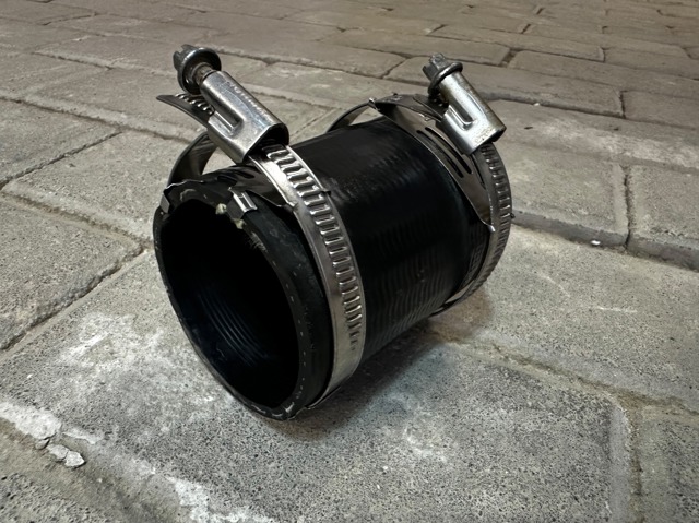 VAG 7P0145709 Патрубок воздушный в наличии Днепр