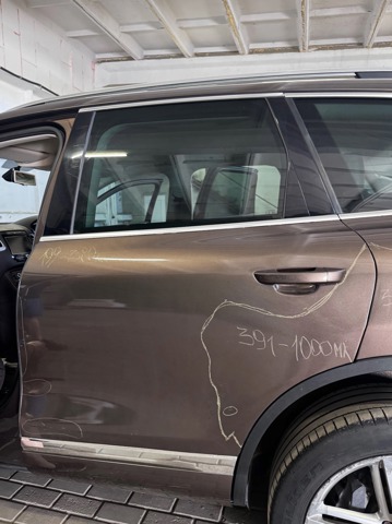 Дверь пассажирская задняя левая Volkswagen Touareg 2