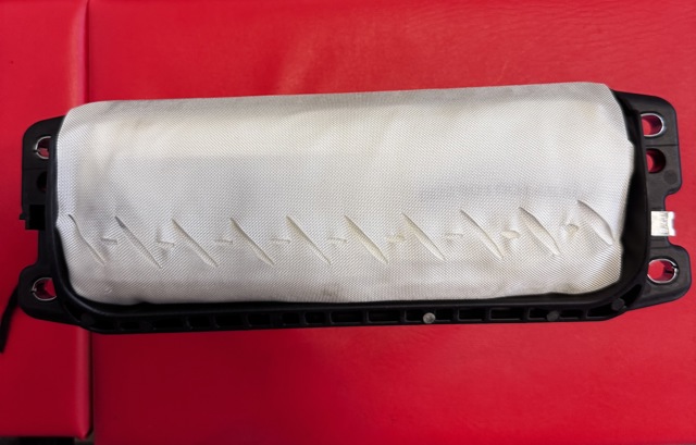 7P6880204C VAG Подушка безопасности (AIRBAG) пассажирская купить в Ровно