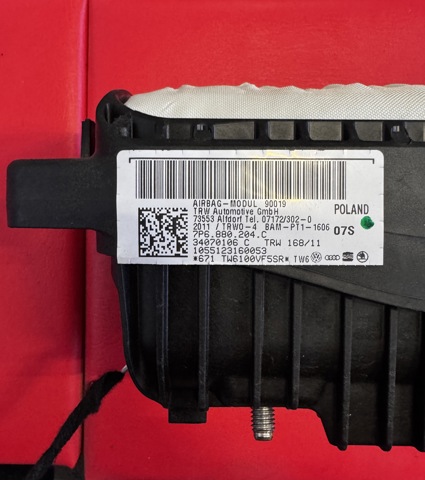 7P6880204C Подушка безопасности (AIRBAG) пассажирская купить Ирпень